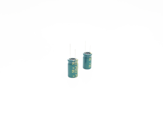 10X16mm ηλεκτρολυτικός πυκνωτής αργιλίου πυκνωτών 220UF50V των οδηγήσεων ελαφρύς