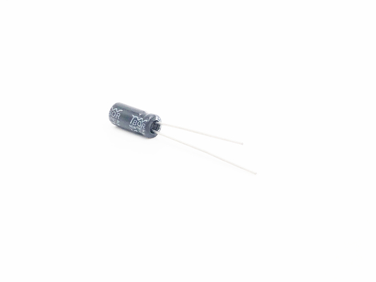 Ηλεκτρολυτικοί πυκνωτές 1UF25V 5X11mm μολύβδου ISO9001 RoHS ακτινωτοί