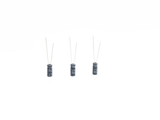 33UF35V μικροσκοπικός πυκνωτής 5x11mm ακτινωτός τύπος μολύβδου 2000 ώρες