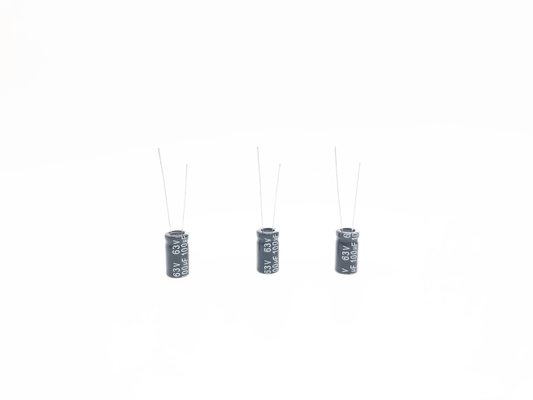 Ηλεκτρολυτικοί πυκνωτές 100UF63V 8X14mm αργιλίου