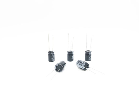 Αργίλιο 10X13mm ηλεκτρολυτική ανοχή πυκνωτών 20% 220uf 50v