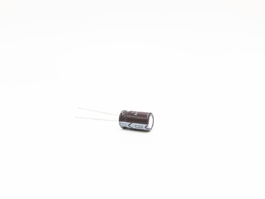 τρέχων ηλεκτρολυτικός πυκνωτής 2.2UF400V κυματισμών 8x12mm υψηλός 5000 ώρες